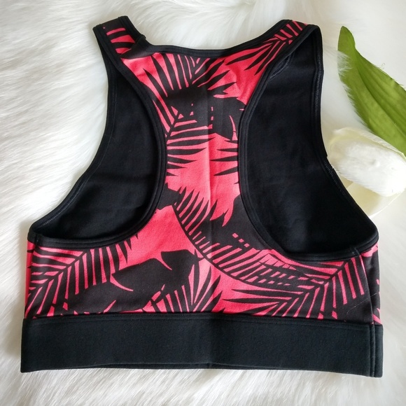 Size XS🌺PINK VICTORIA'S SECRET CROP TOP - Picture 2 of 5